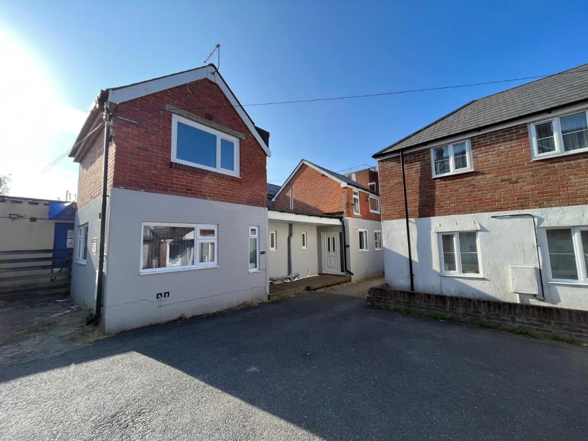 Ashley Road Apartments Poole Ngoại thất bức ảnh